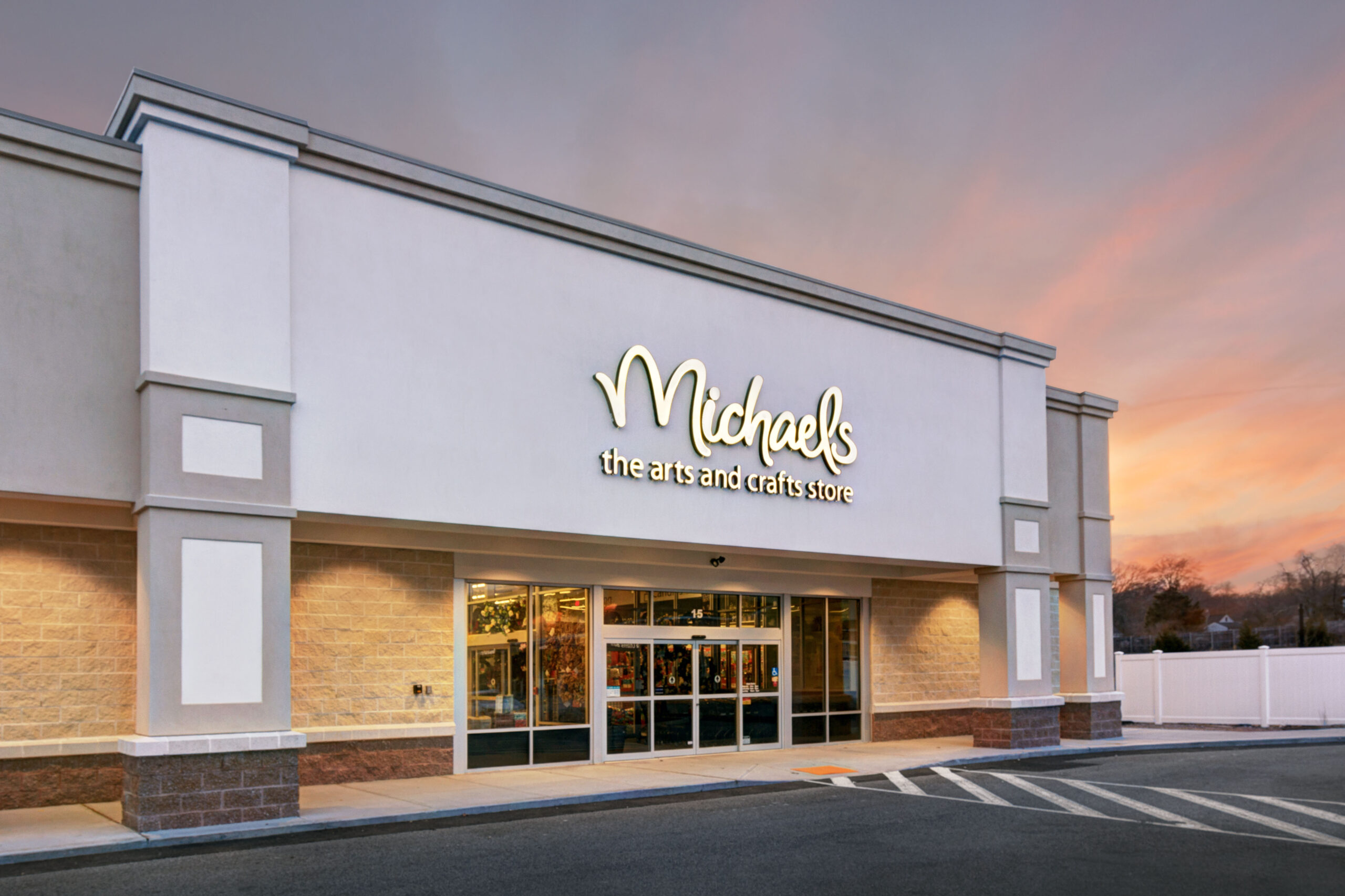 Commercial Retail Spaces for Lease Westerly Crossings