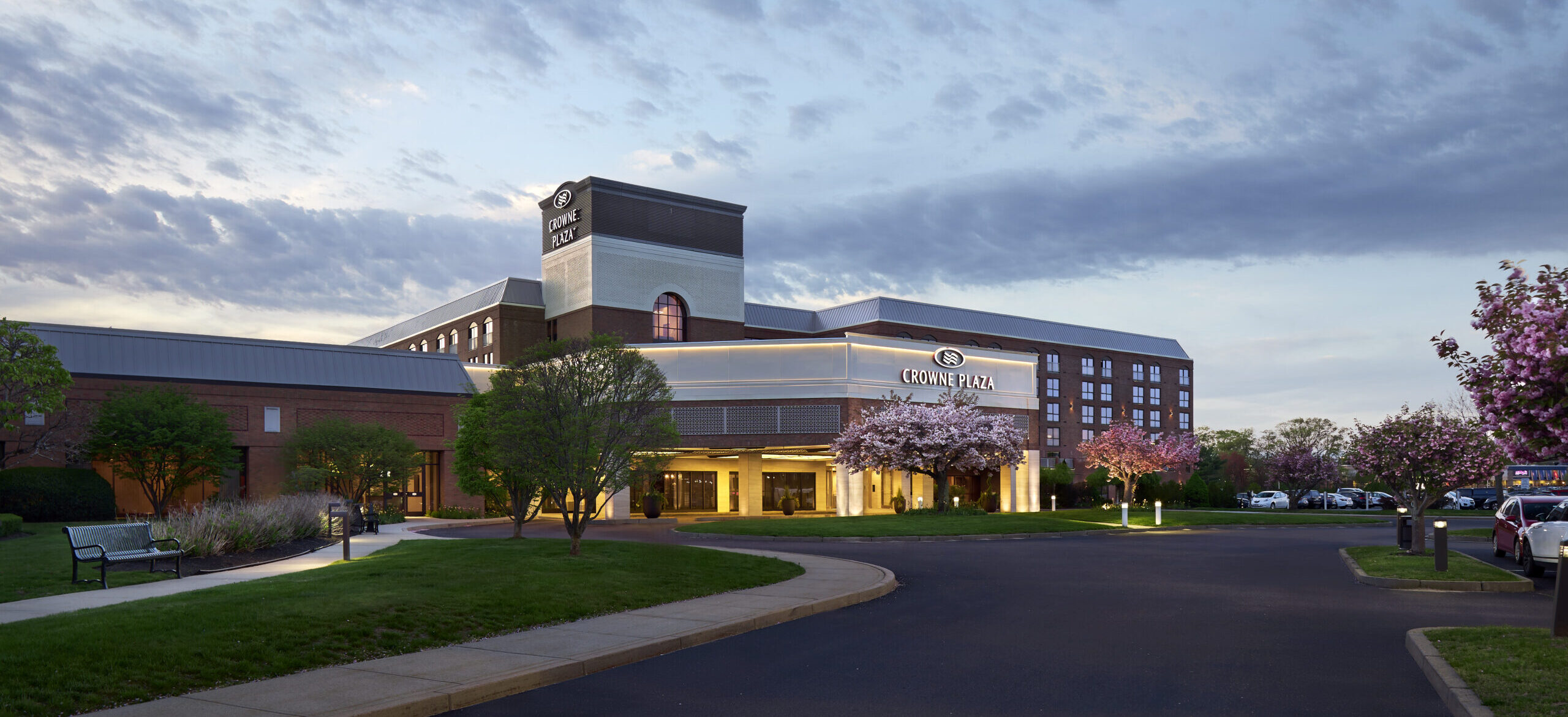 Crowne Plaza Hotel Warwick Carpionato Group